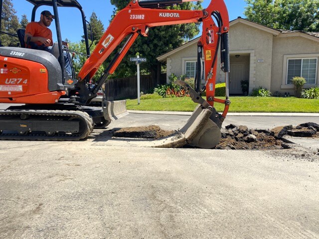 Excavator+Digging Medium